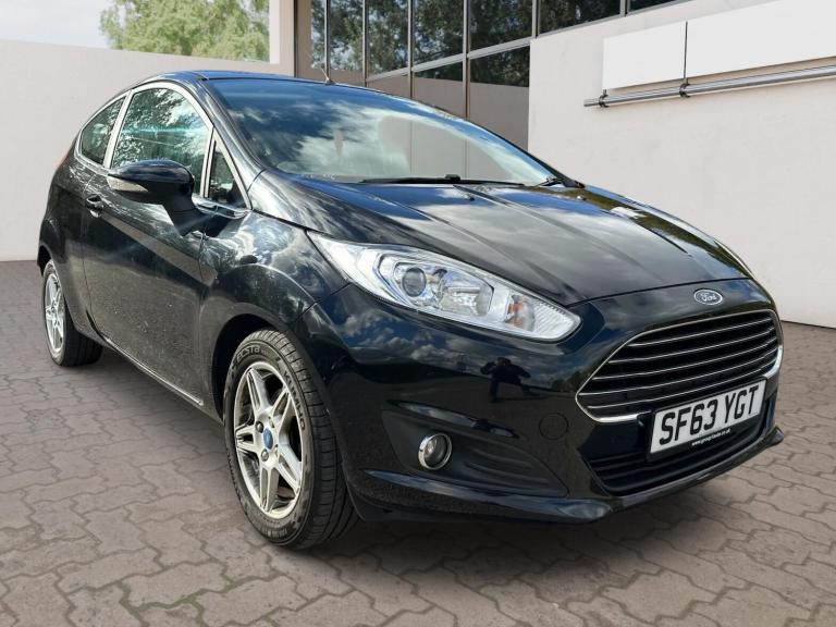 2013 Ford Fiesta 1.25 Zetec Euro 5 3dr HATCHBACK Petrol Manual