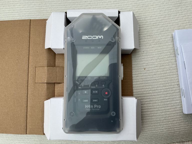ZOOM H4n. Pro