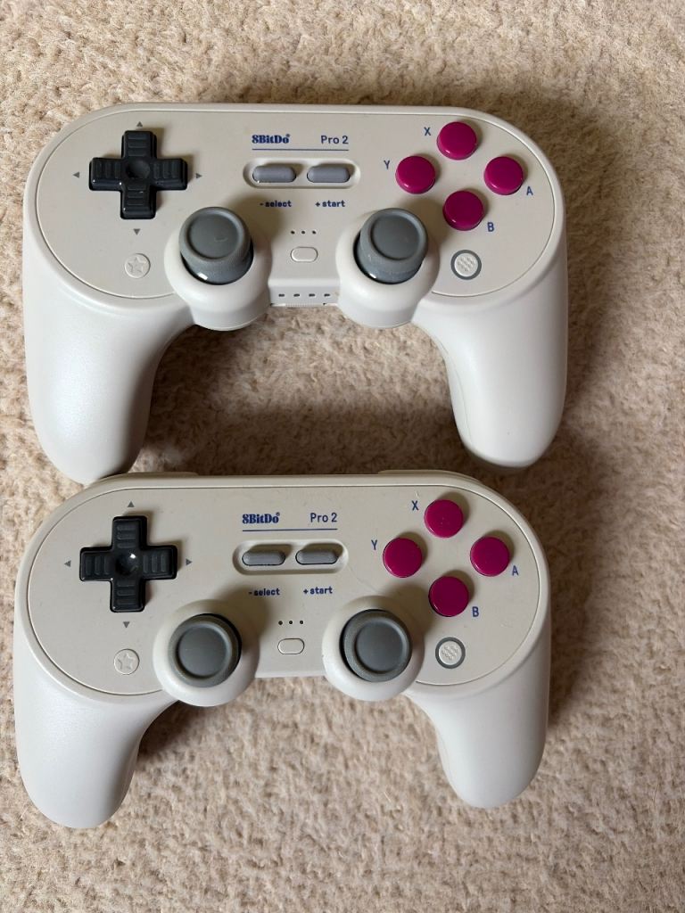 8BitDo Pro 2 Wireless Controllers - White, As Good As New