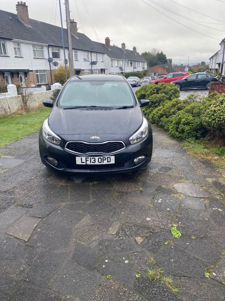 KIA CEE'D 1 CRDI (1.4 litre) Diesel