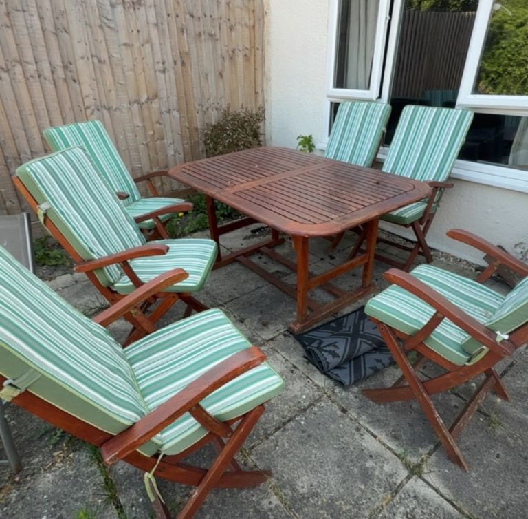 Wooden Garden Table and 6 Chairs with Cushions – Good Condition