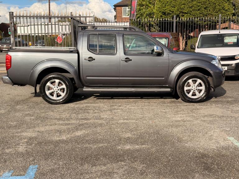 2013 63 NISSAN NAVARA 2.5 DCI TEKNA 190PS GREY FSH 1 OWNER ONLY 60K 
