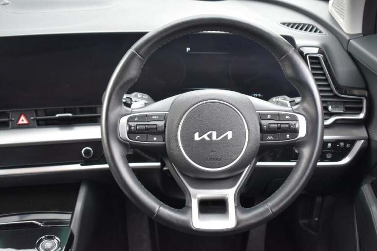 2024 Kia Sportage 1.6 H T Gdi 3 Suv 5dr Petrol Hybrid Auto Euro 6 (s/s) (207 Bhp) ESTATE Petrol/E...