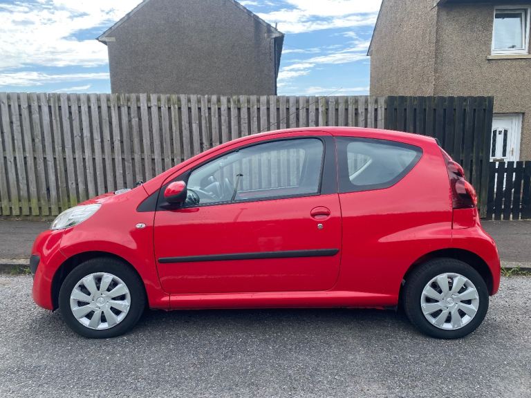 Peugeot, 107, Hatchback, 2014, Manual, 998 (cc), 3 doors