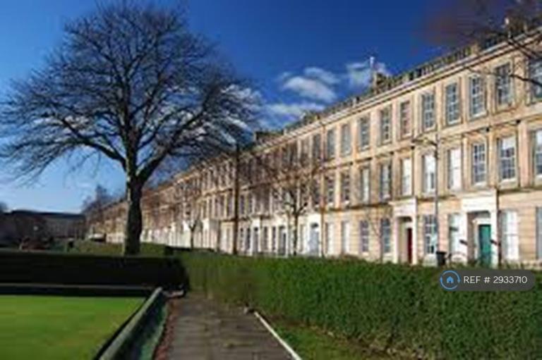 5 bedroom flat in St. Vincent Crescent Hmo, Glasgow, G3 (5 bed) (#2933710)