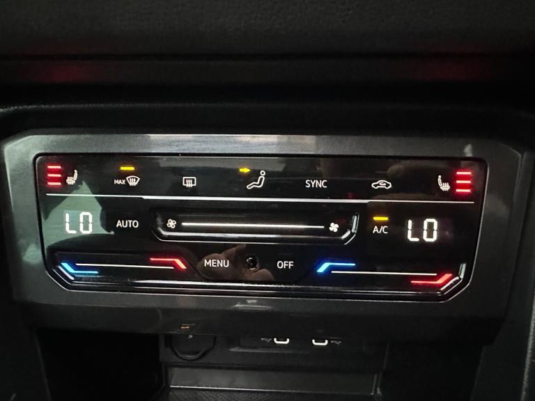 2023 Volkswagen Tiguan 1.4 TSI 13kWh Elegance DSG Euro 6 (s/s) 5dr ESTATE Petrol/Electric Hybrid ...