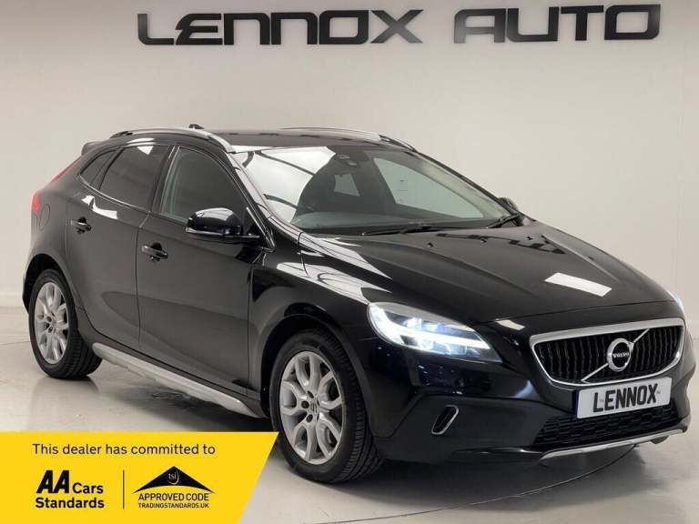 2017 Volvo V40 Cross Country 1.5 T3 Pro Auto Euro 6 (s/s) 5dr HATCHBACK Petrol Automatic