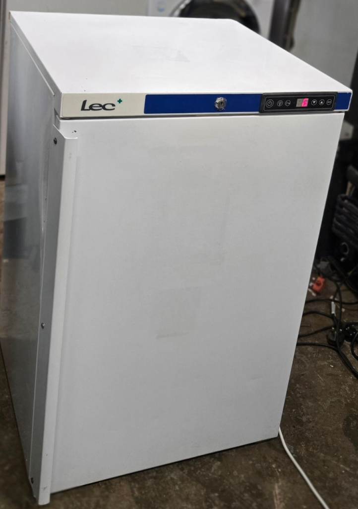 Lec PE507 UNDER COUNTER MEDICAL Fridge, Pharmacy Fridge 
