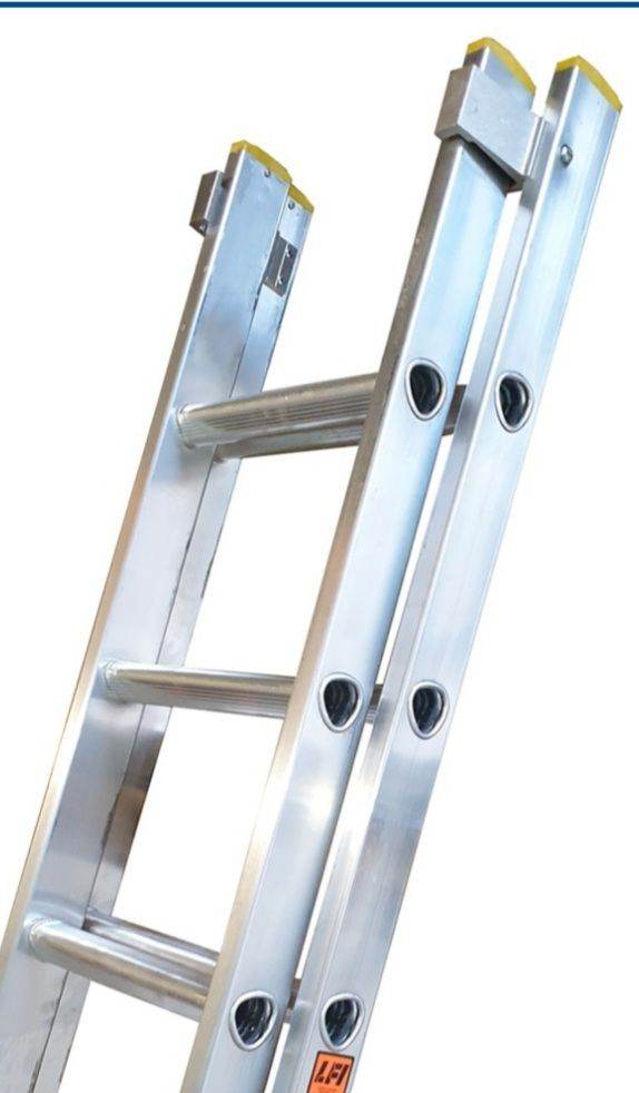 Aluminum ladder
