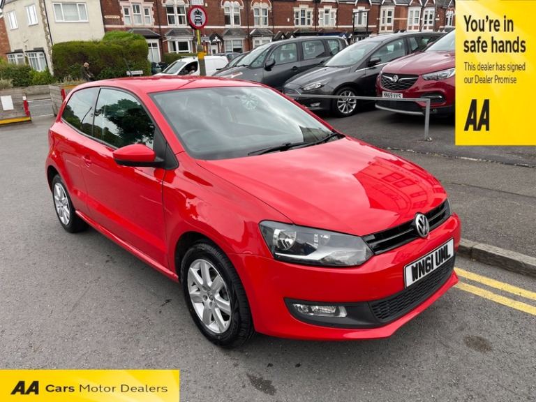 Volkswagen Polo 1.2 MATCH 2011 red