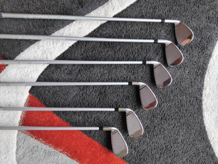 Ladies cobra golf 