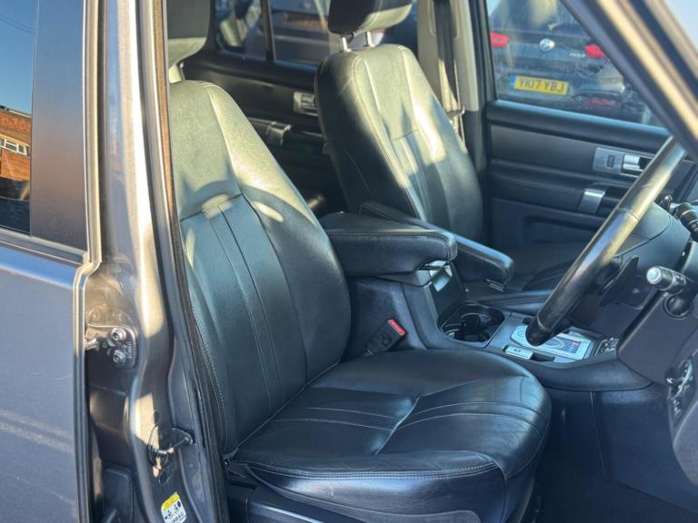 2014 Land Rover Discovery 4 3.0 SD V6 XS Auto 4WD Euro 5 (s/s) 5dr ESTATE Diesel Automatic