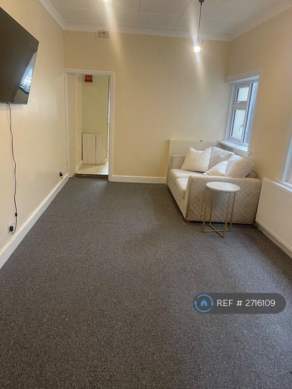 1 bedroom in Leyton, Leyton, E10 (#2716109)
