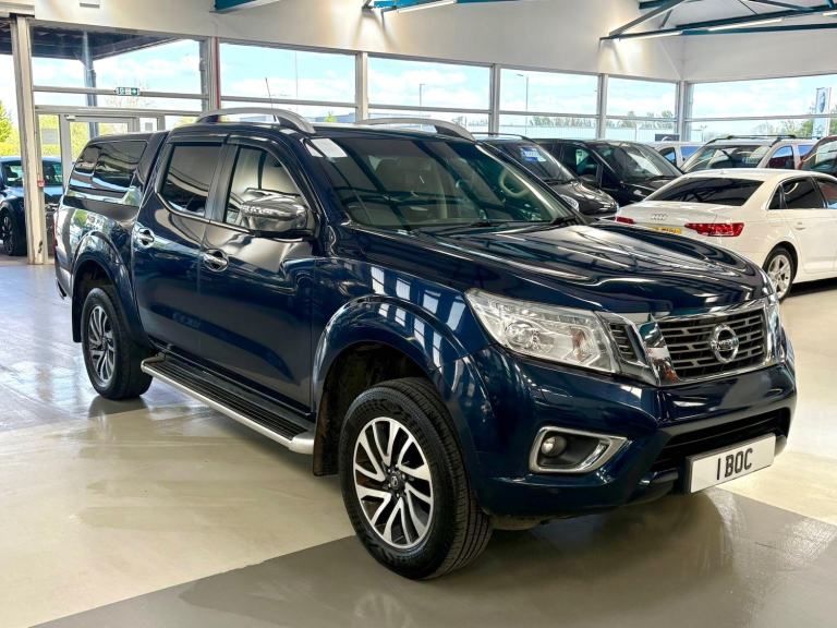 2017 Nissan Navara 2.3 dCi Tekna Auto 4WD Euro 6 4dr PICK UP Diesel Automatic
