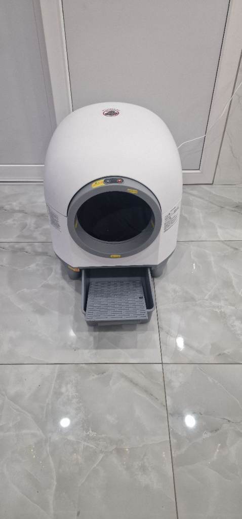 Automatic Cat Litter Box 