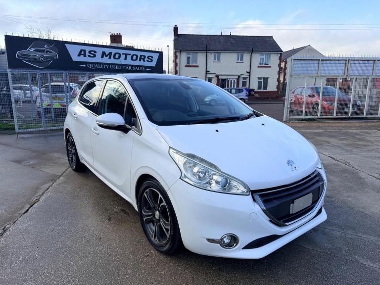  Peugeot 208 1.6 VTi Allure Auto Euro 5 5dr Petrol Automatic