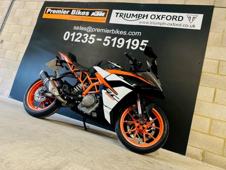 STUNNING 2017/17 KTM RC 390 MOTORCYCLE 