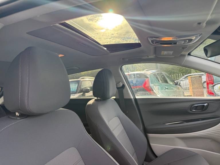 2024 Hyundai BAYON 1.0 T-GDi Ultimate SUV 5dr Petrol DCT Euro 6 (s/s) (100 ps) HATCHBACK Petrol A...