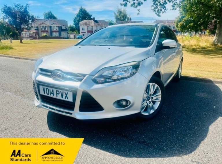 2014 Ford Focus 1.6 TDCi 115 Titanium Navigator 5dr HATCHBACK Diesel Manual