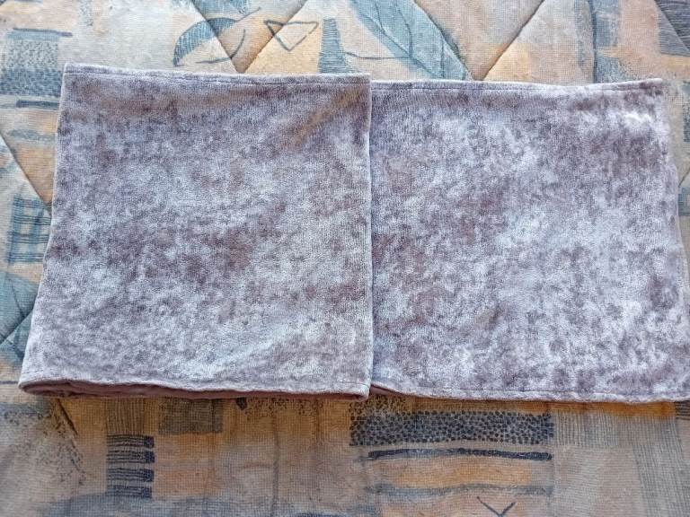 Grey Velour Style Bed Runner