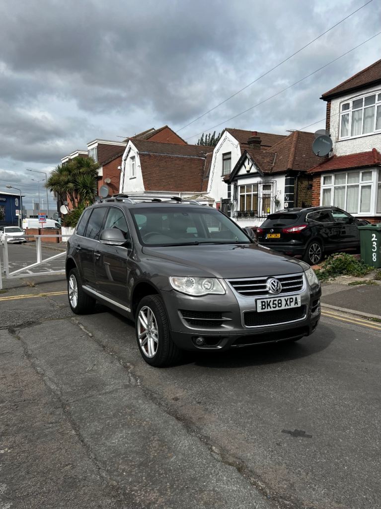 Volkswagen, TOUAREG, Estate, 2008, Semi-Auto, 2967 (cc), 5 doors