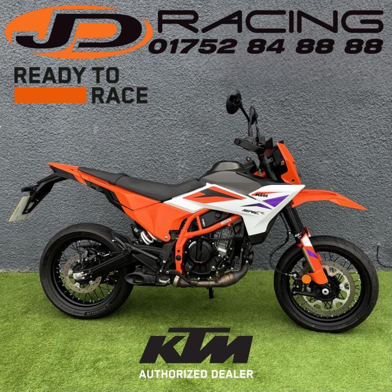 KTM 390 SMC R