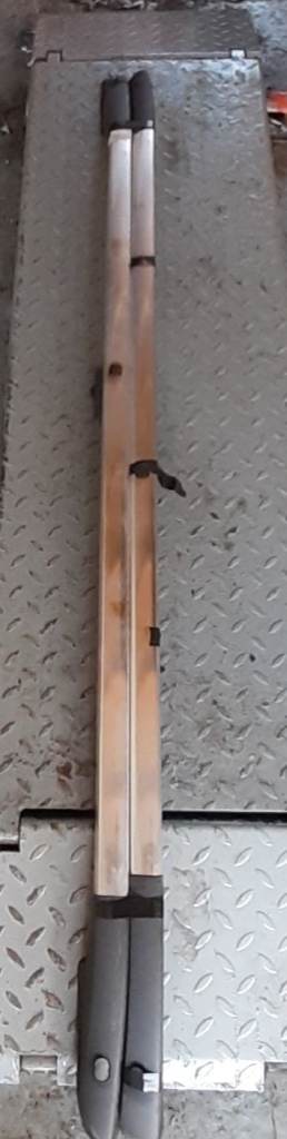 Roof bars 