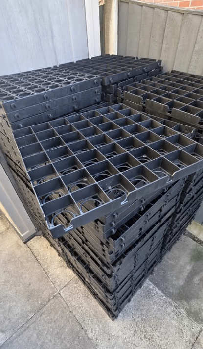 23 Square Meters of Gravel Grids for Outdoor Garden Pathways and Landscaping