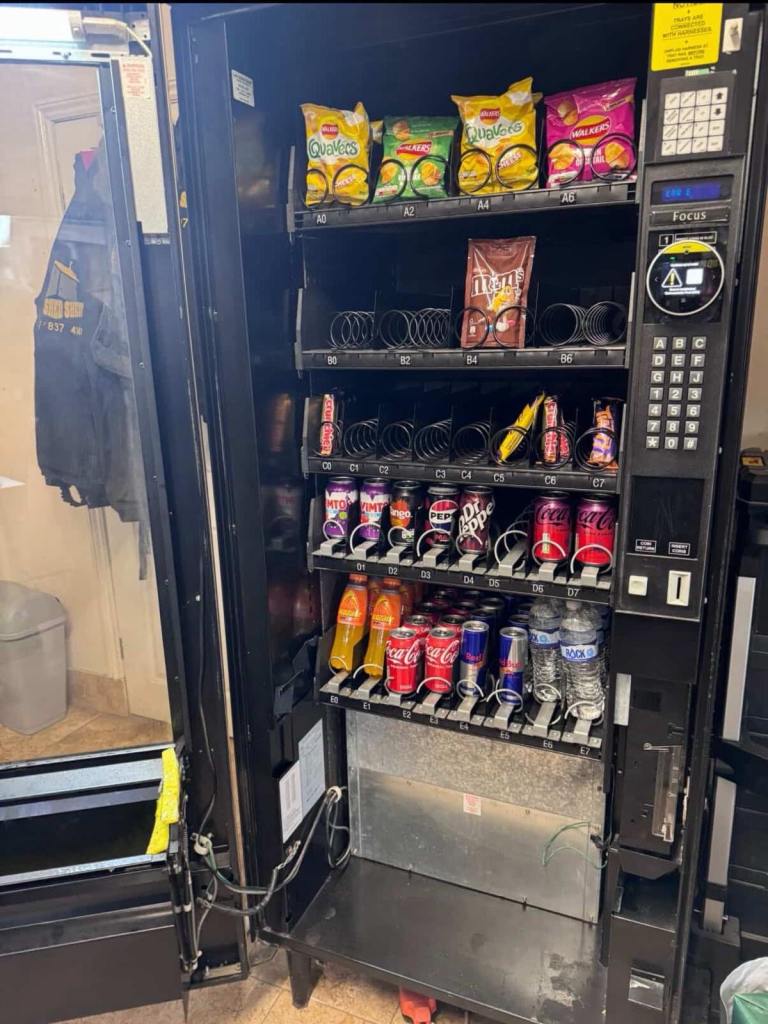 Vending machine 