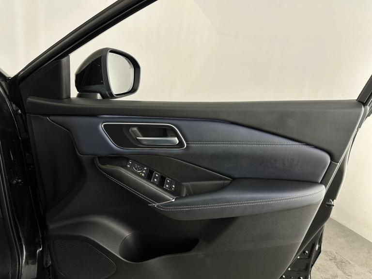 2021 Nissan Qashqai 1.3 DIG-T MHEV Tekna XTRON Euro 6 (s/s) 5dr HATCHBACK Petrol/Electric Hybrid ...