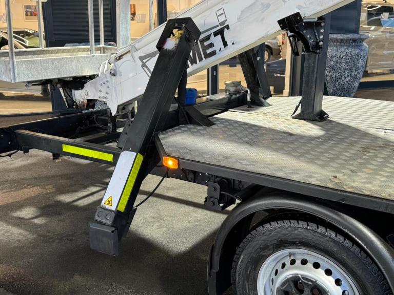 2018 Iveco Daily CHERRY PICKER 2.335S12 3500KG NO VAT! CHASSIS CAB Diesel Manual