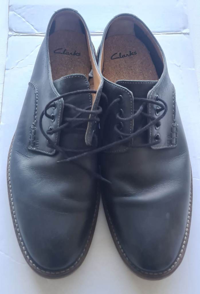 Clarks Blue Leather Shoes – Excellent Condition