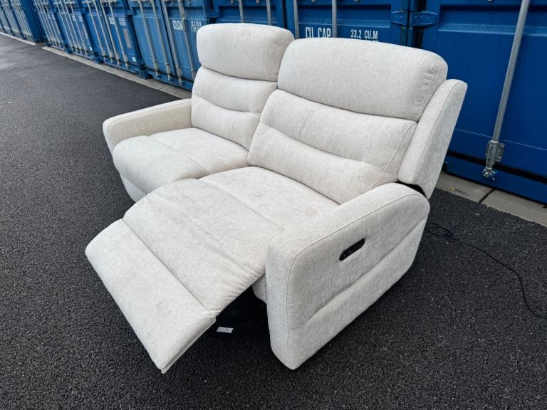 Electric recliner sofa in excellent condition, possible delivery 
