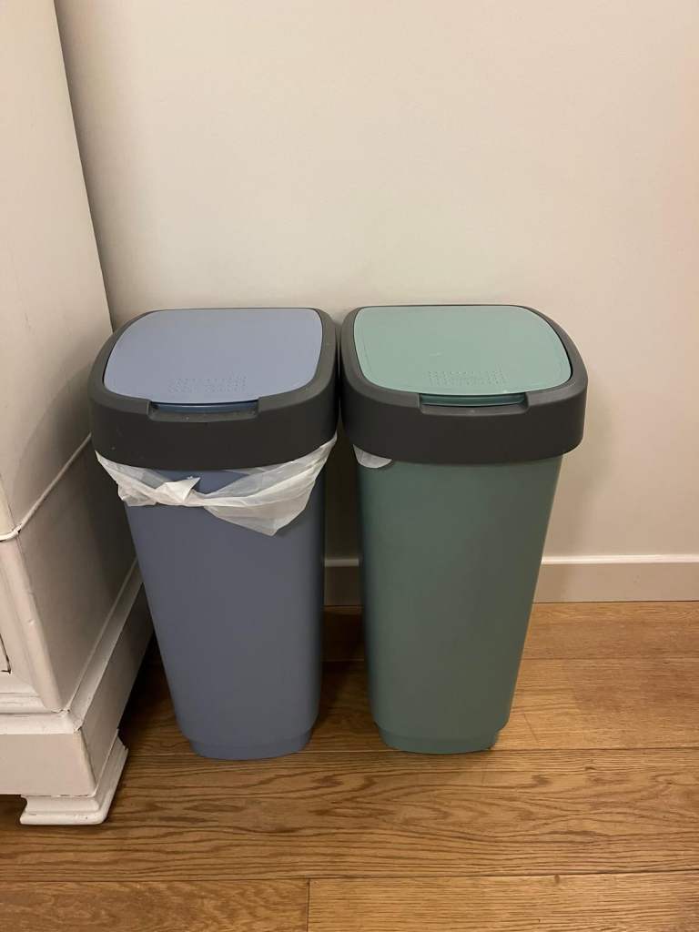 Pair of Modern Kitchen Dustbins - Like new