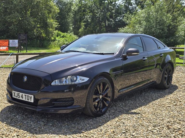 JAGUAR XJ 3.0 d V6 Portfolio Black Auto Diesel 2013