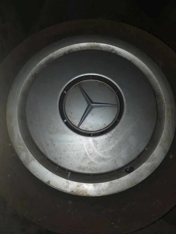  Wheels and trims Mercedes 300D (vintage)