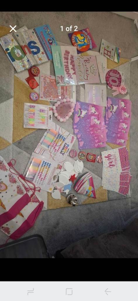 Unicorn Party Supplies & Craft Bundle - Good Condition