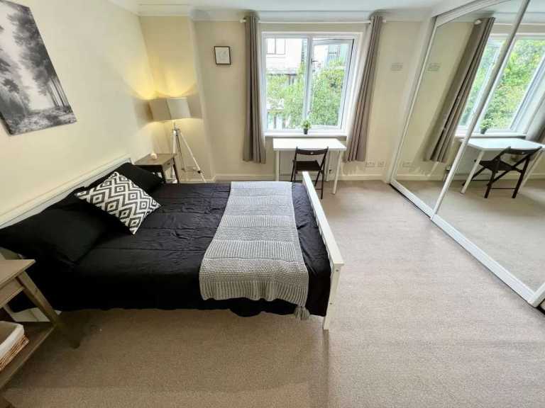 SPACIOUS DOUBLE ROOM AVAILABLE IN TURNPIKE LANE - BILLS INCLUDED 🌟