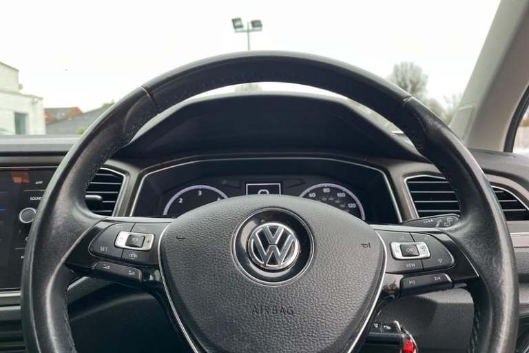 2019 Volkswagen T-Roc 1.6 TDI SE SUV 5dr Diesel Manual Euro 6 (s/s) (115 ps)- Parking Sensors Man...