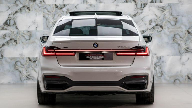  BMW 7 Series 3.0 745Le 12kWh M Sport Auto xDrive Euro 6 (s/s) 4dr Petrol/Electric Hybrid Automatic