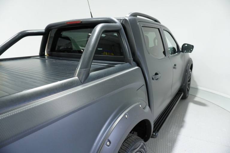 2020 Nissan Navara Double Cab Pick Up N-Guard 2.3dCi 190 TT 4WD Auto PICK UP DIESEL Automatic