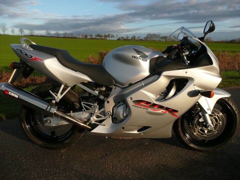 2001 Honda CBR600 F / CBR 600F Low mileage Part ex / Card welcome.