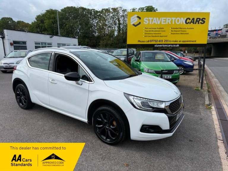 2016 DS4 Crossback Puretech 1.2 Petrol 5 Door White