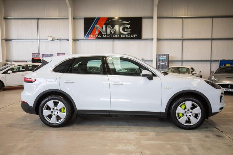 2021 Porsche Cayenne E-Hybrid 5dr Tiptronic S ESTATE PETROL/ELECTRIC Automatic