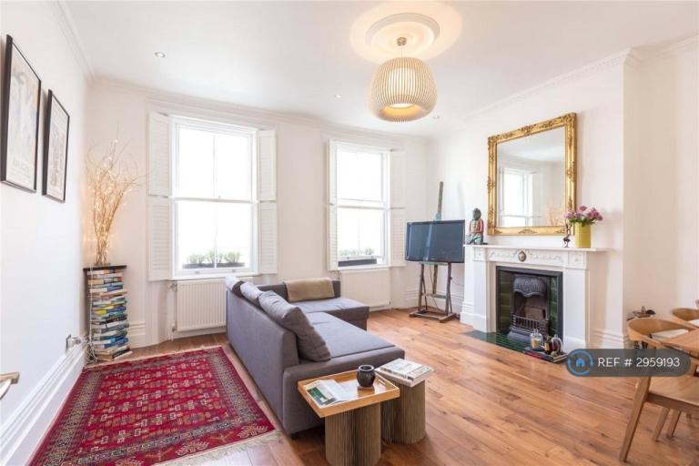 2 bedroom flat in Blenheim Terrace, London, NW8 (2 bed) (#2959193)
