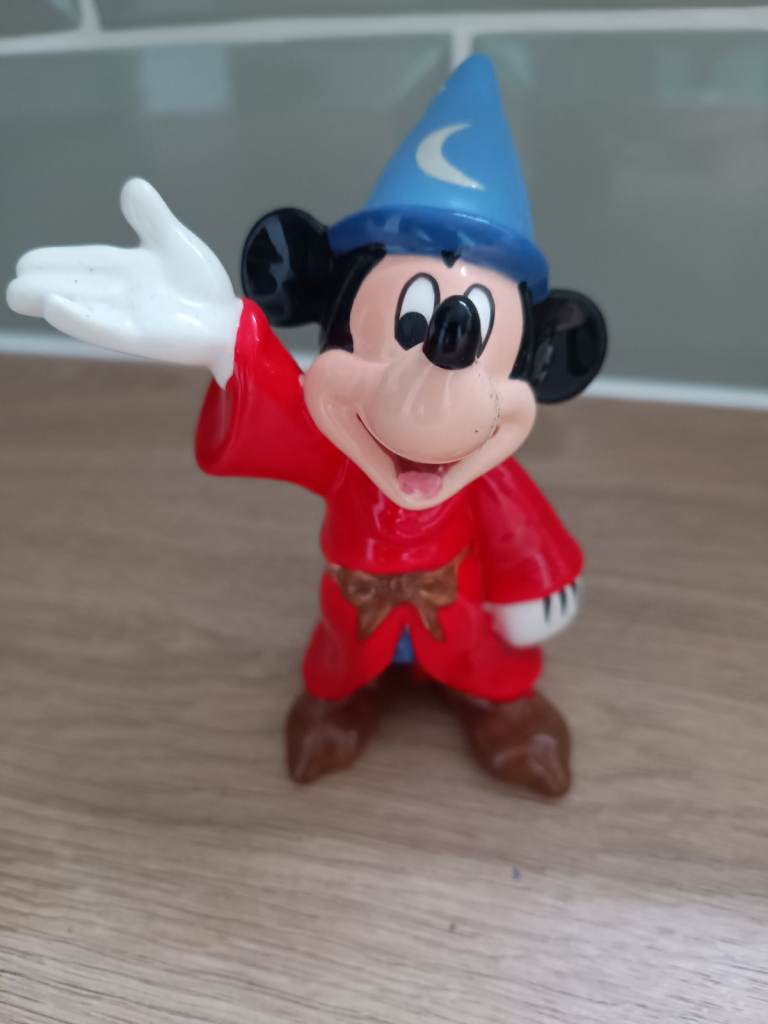 RARE VINTAGE DISNEY- MICKEY MOUSE - SORCERERS APPRENTICE- CERAMIC 