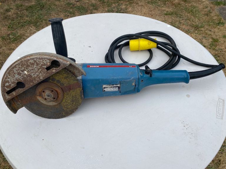 Bosch Angle Grinder – Used Condition, Fully Working