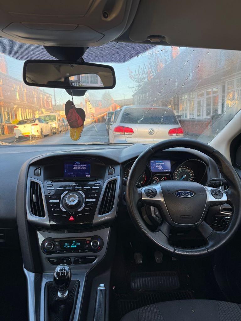 Ford, FOCUS, Hatchback, 2013, Manual, 1560 (cc), 5 doors