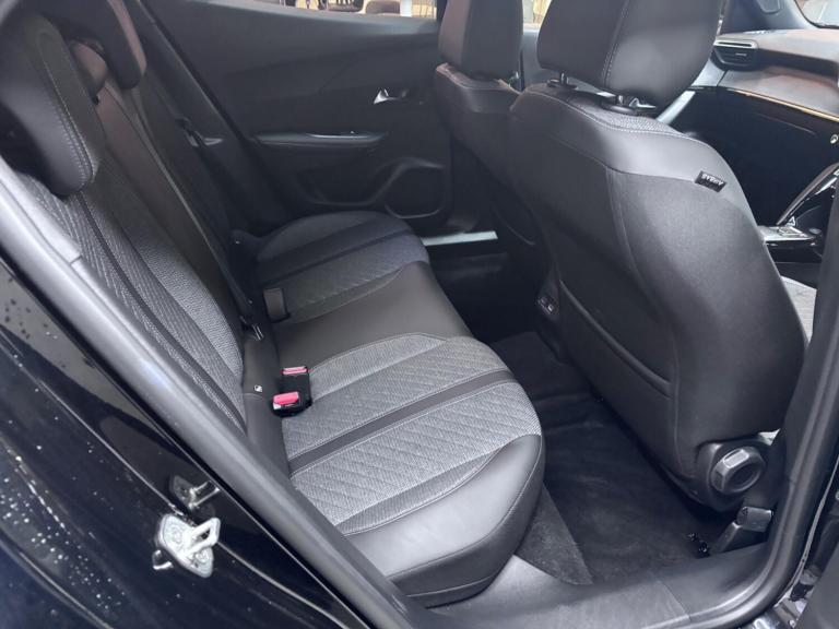  Peugeot 2008 1.2 PureTech Allure EAT Euro 6 (s/s) 5dr Petrol Automatic