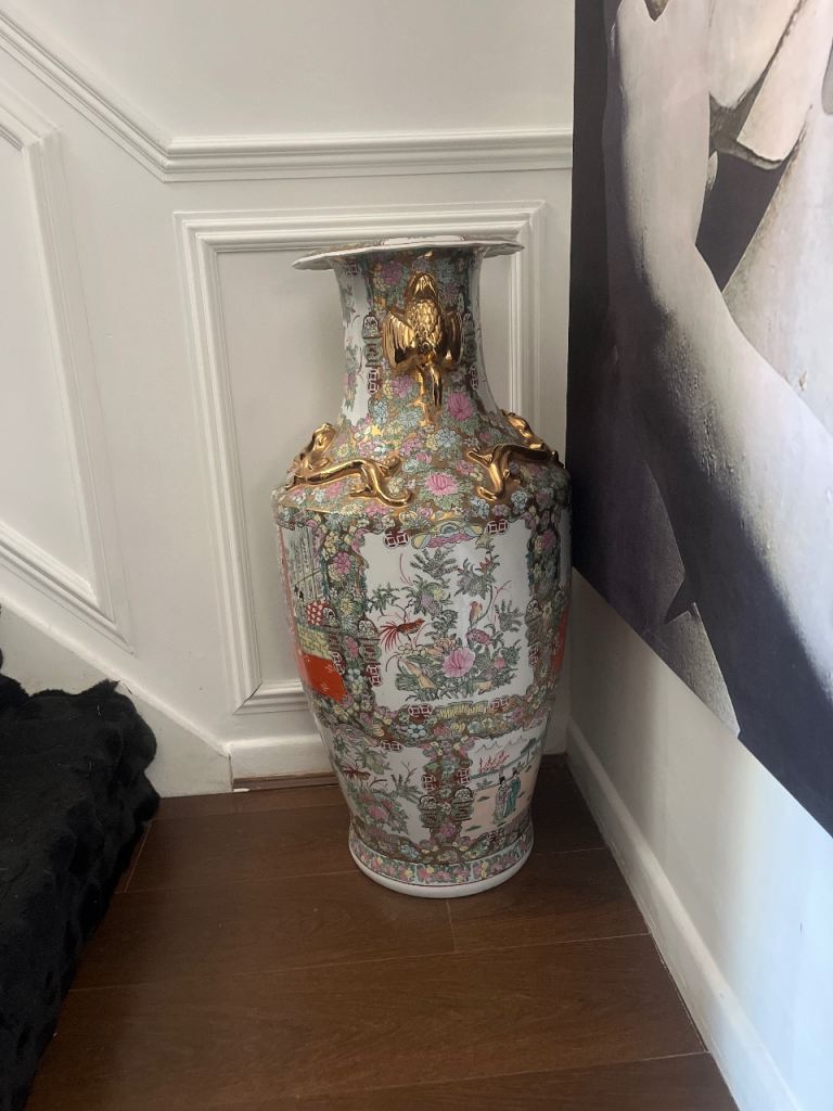 Very large Chinese vase